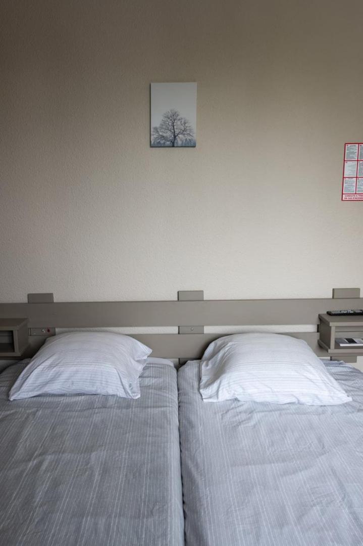 Chez Jostel - Chambre 5 Genay  Bagian luar foto