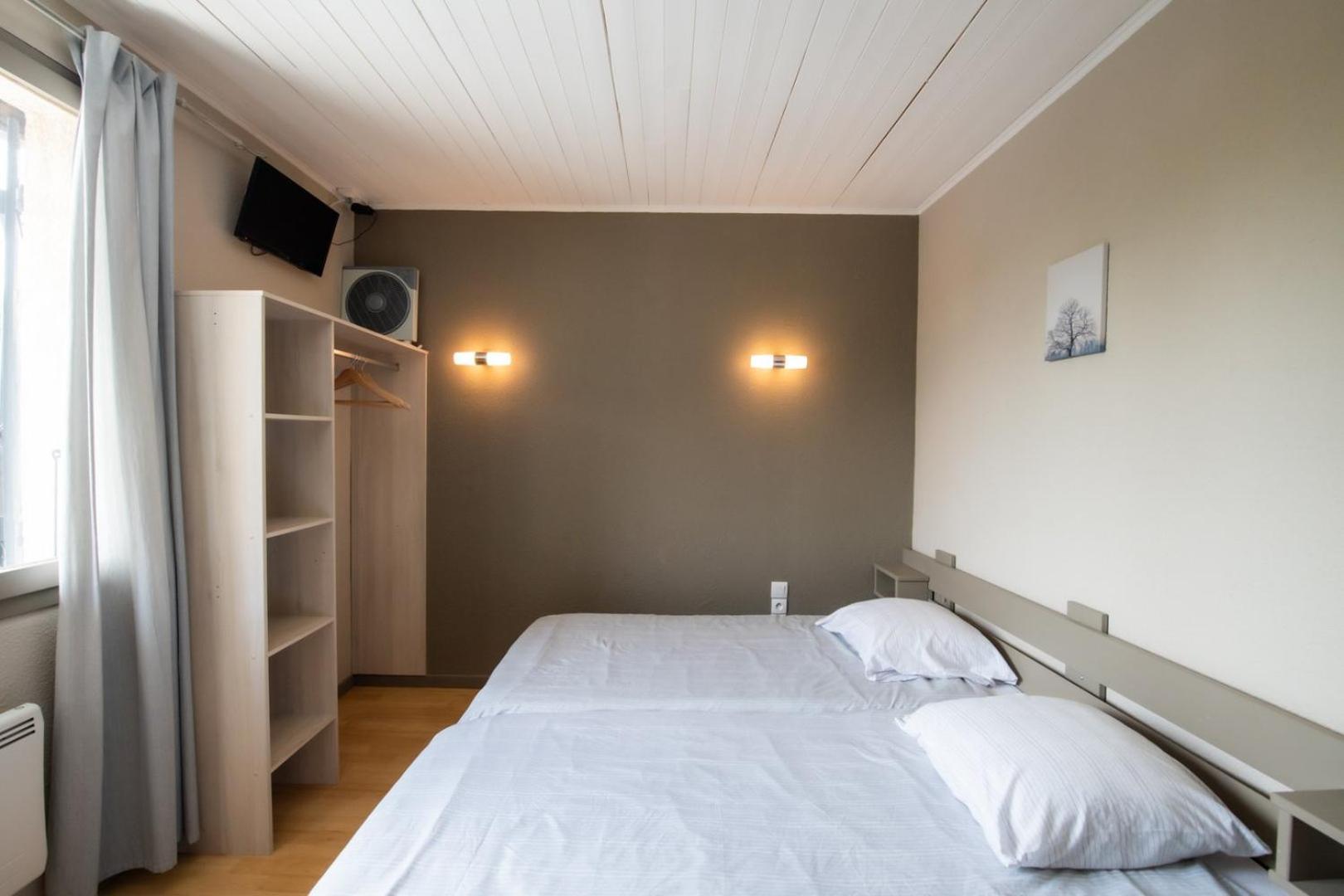 Chez Jostel - Chambre 5 Genay  Bagian luar foto